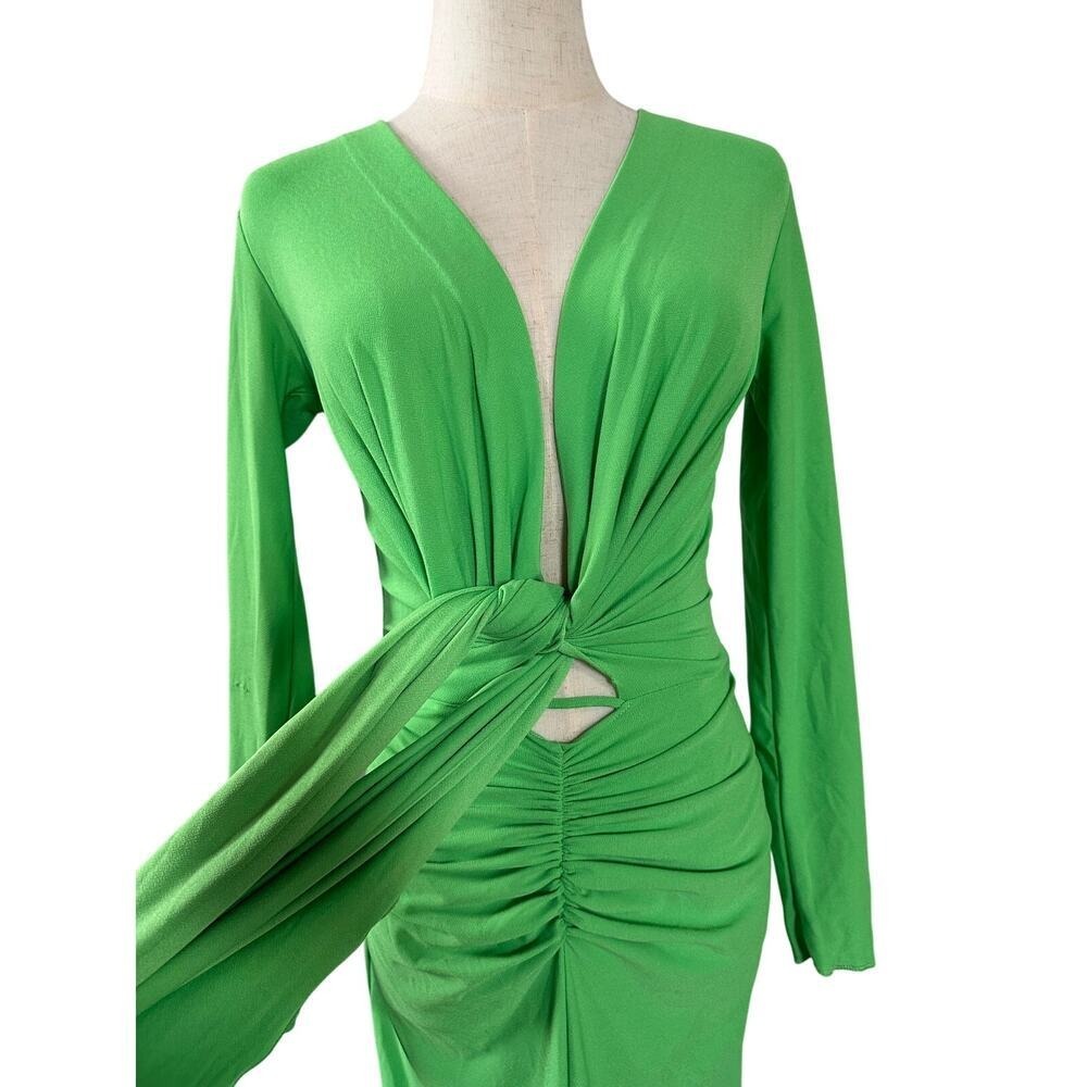 NWT SOLACE London Lorena Deep V-Neck Long Dress Neon Green Long Sleeve Size 0 - Picture 8 of 11